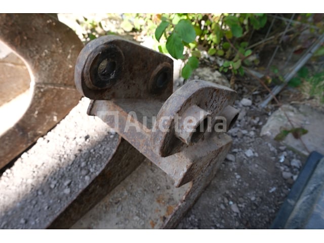 Bucket – foto 4 – kavel bij Auctelia, La Louvière