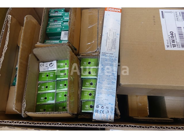Bulk-elektrische apparatuur – foto 3 – kavel bij Auctelia, Braine-l'Alleud