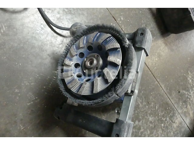 Carat BS-1255 Draagbare Betonslijpmachine – foto 4 – kavel bij Auctelia, Tintigny