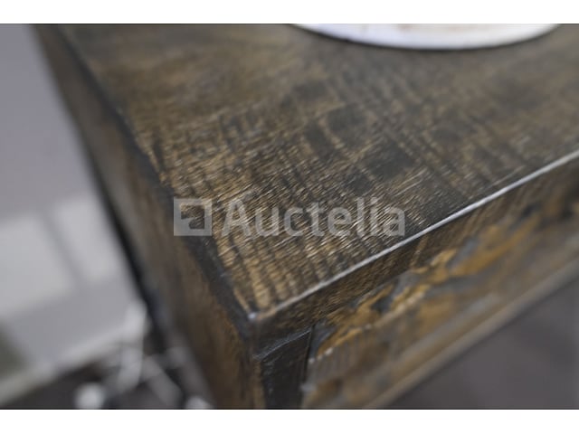 Console met lampen – foto 9 – kavel bij Auctelia, Mont-de-l'Enclus