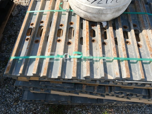 Crawlerset voor machine – foto 5 – kavel bij Auctelia, Fernelmont