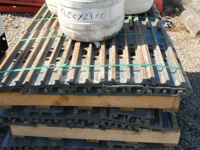 Crawlerset voor machine – foto 2 – kavel bij Auctelia, Fernelmont