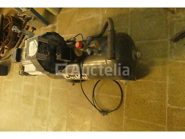 Criko-compressor – foto 3 – kavel bij Auctelia, Rhode-Saint-Genèse