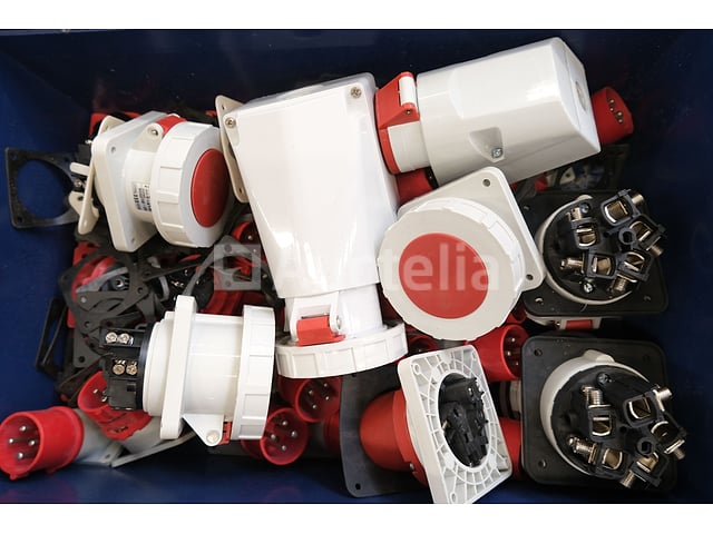 Diverse elektrische apparatuur set – foto 9 – kavel bij Auctelia, Braine-l'Alleud
