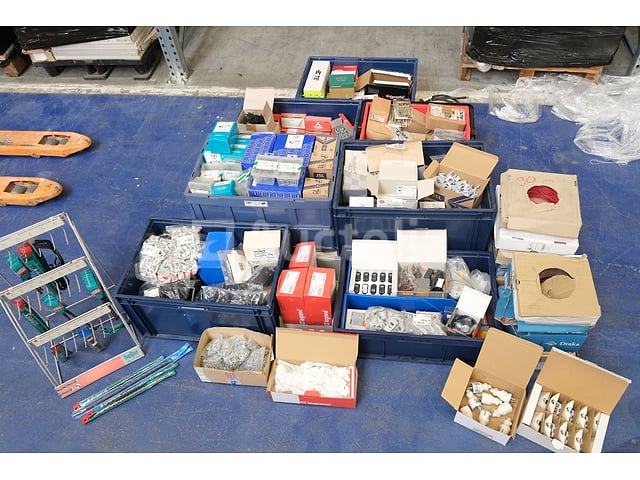 Diverse elektrische apparatuur set – kavel bij Auctelia, Braine-l'Alleud