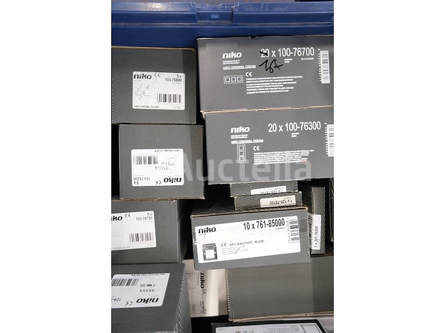 Diverse elektrische apparatuur set – foto 4 – kavel bij Auctelia, Braine-l'Alleud