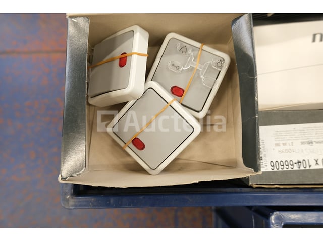 Diverse elektrische apparatuur set – foto 3 – kavel bij Auctelia, Braine-l'Alleud