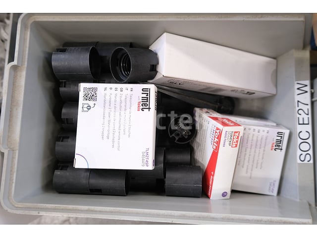 Diverse elektrische apparatuur set – foto 3 – kavel bij Auctelia, Braine-l'Alleud