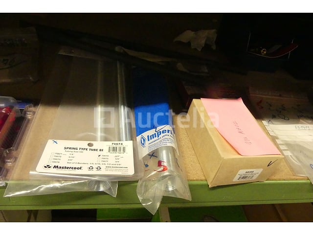 Diverse gereedschapssets en verbruiksartikelen – foto 6 – kavel bij Auctelia, Charleroi