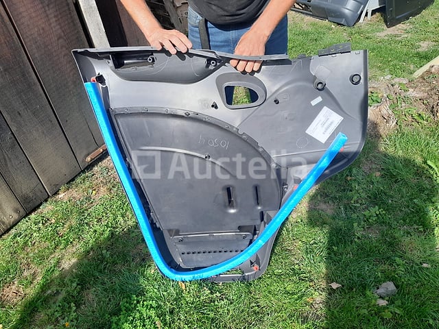 Diverse onderdelen voor Iveco vrachtwagens, bestelwagens (NIEUW) – foto 2 – kavel bij Auctelia, Nassogne