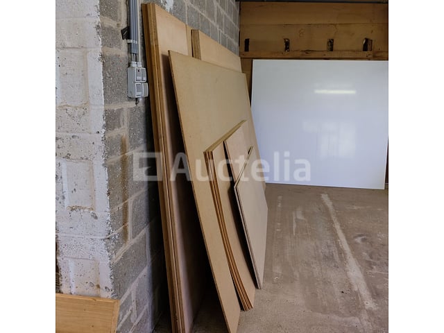 Diverse panelen – foto 3 – kavel bij Auctelia, Sankt Vith