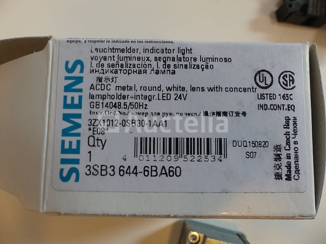 Diverse Siemens elektrische knoppen en accessoires – foto 9 – kavel bij Auctelia, Drogenbos