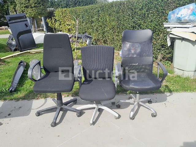 Diverse stoelen – foto 3 – kavel bij Auctelia, Nassogne