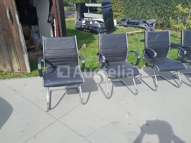 Diverse stoelen – foto 6 – kavel bij Auctelia, Nassogne