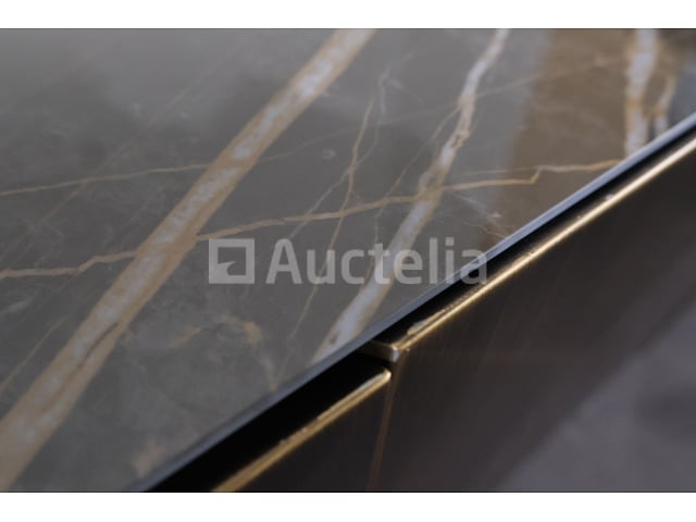 Dressoir met lamp – foto 4 – kavel bij Auctelia, Mont-de-l'Enclus