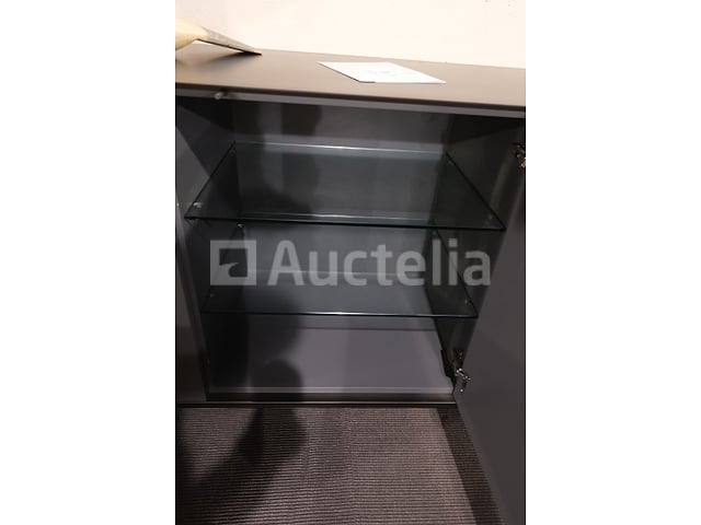 Dressoir met lamp – foto 8 – kavel bij Auctelia, Mont-de-l'Enclus