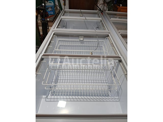 Dressoir/vriezer - Diamant - VT 250 E/N – foto 3 – kavel bij Auctelia, Gedinne