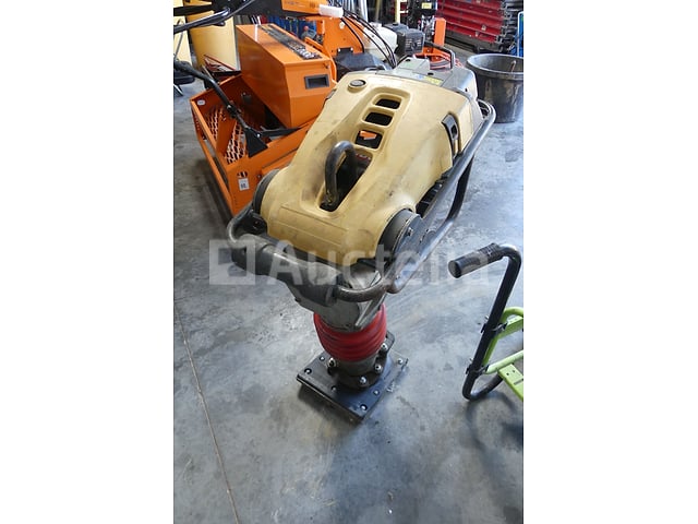 Dynapac LT6004 Benzine-aanvoer – foto 2 – kavel bij Auctelia, Tintigny