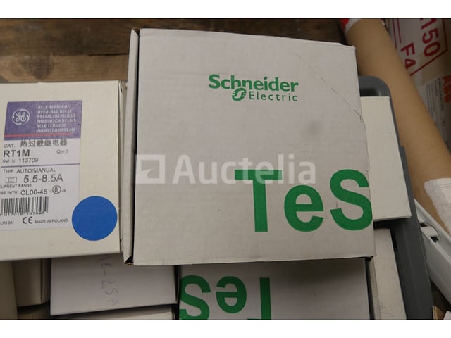 Elektrische apparatuur – foto 7 – kavel bij Auctelia, Braine-l'Alleud