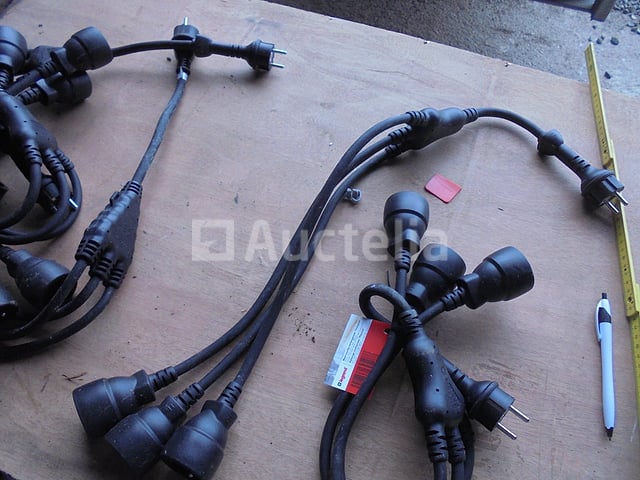 Elektrische installatieapparatuur – foto 8 – kavel bij Auctelia, Sart Saint Laurent