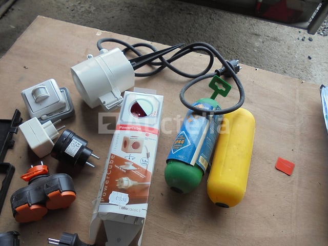 Elektrische installatieapparatuur – foto 5 – kavel bij Auctelia, Sart Saint Laurent