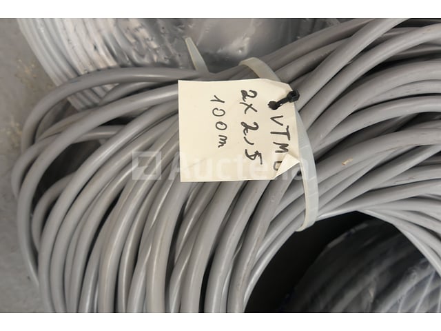 Elektrische kabels – foto 2 – kavel bij Auctelia, Braine-l'Alleud