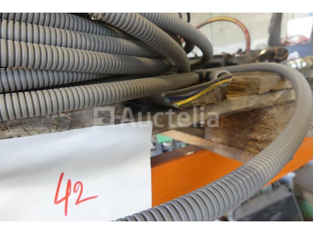 Elektrische kabels – foto 4 – kavel bij Auctelia, Binche