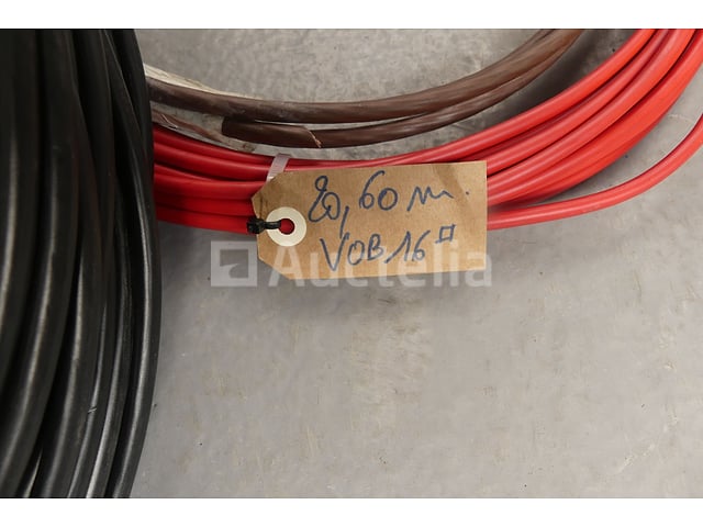 Elektrische kabels – foto 9 – kavel bij Auctelia, Braine-l'Alleud