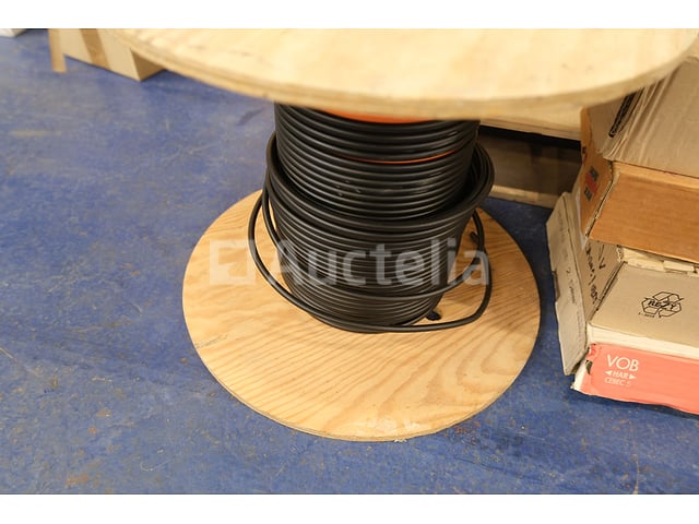 Elektrische kabelspoelset – foto 3 – kavel bij Auctelia, Braine-l'Alleud