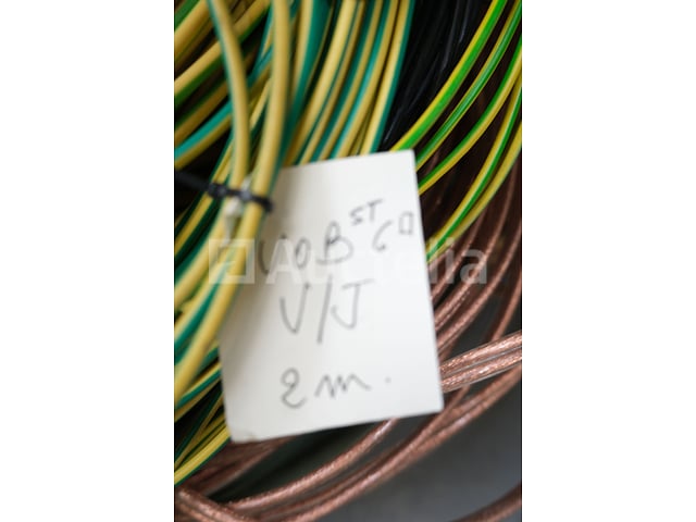 Elektrische kabelspoelset – foto 8 – kavel bij Auctelia, Braine-l'Alleud