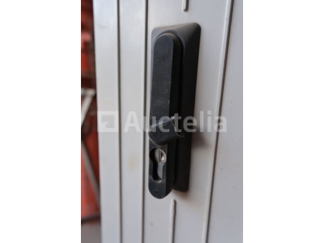 Elektrische kast – foto 5 – kavel bij Auctelia, La Louvière