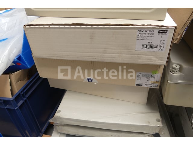 Elektrische kasten – foto 4 – kavel bij Auctelia, Braine-l'Alleud