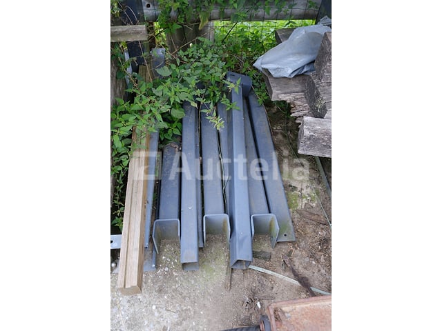 Enkelzijdig metalen rek – foto 5 – kavel bij Auctelia, Havelange