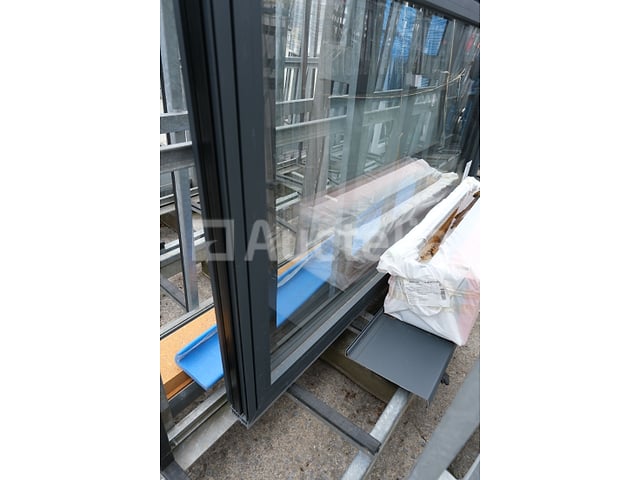 Frame (Frans raam) – foto 2 – kavel bij Auctelia, Paliseul