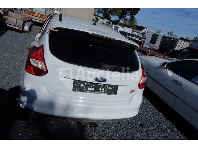 Gecrashte auto (voor onderdelen) Ford Focus ST (VIN:WF0KXXGCBKCL50192) – foto 4 – kavel bij Auctelia, Fauvillers