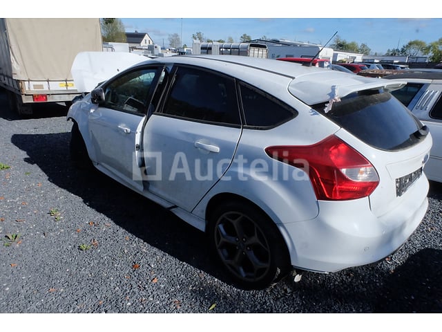 Gecrashte auto (voor onderdelen) Ford Focus ST (VIN:WF0KXXGCBKCL50192) – foto 5 – kavel bij Auctelia, Fauvillers