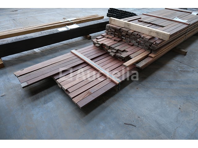 Geplande paddoukplank – foto 2 – kavel bij Auctelia, Liège