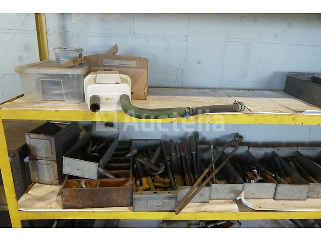 Handgereedschap – kavel bij Auctelia, Binche