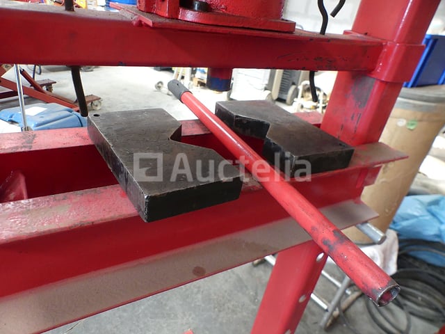 Handmatige hydraulische pers – foto 5 – kavel bij Auctelia, Tintigny