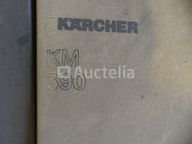 Handmatige vloerborstel Karcher KM 690 – foto 3 – kavel bij Auctelia, Binche