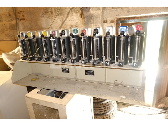 Harbil Kleurstofdispenser + Mixer – foto 3 – kavel bij Auctelia, Havelange