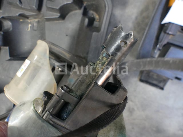 Hewi Tool Pneumatische Spijkermachine – foto 4 – kavel bij Auctelia, Tintigny