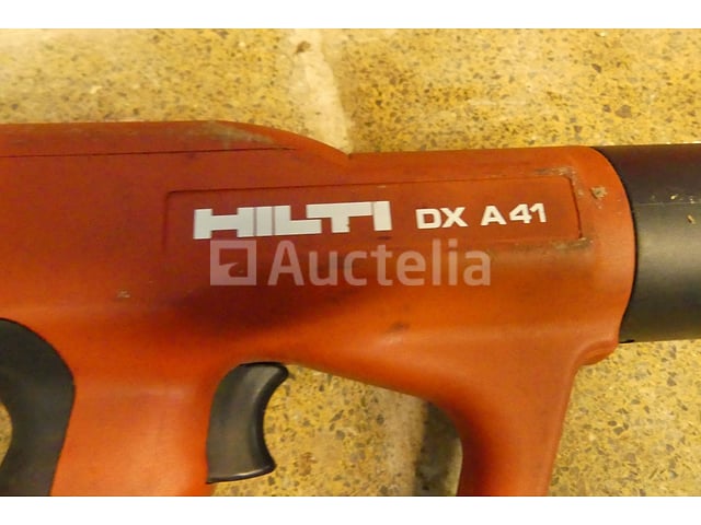 Hilti DX A41 Spijkermachine – foto 5 – kavel bij Auctelia, Rhode-Saint-Genèse