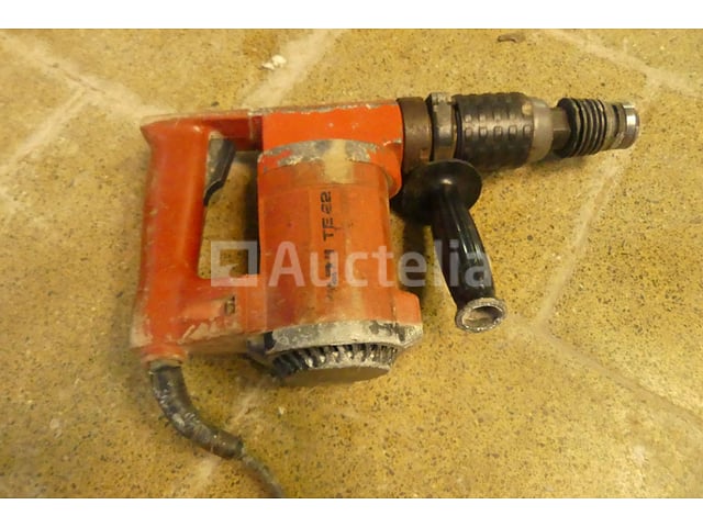 Hilti TE22 boorinstallatie – foto 3 – kavel bij Auctelia, Rhode-Saint-Genèse