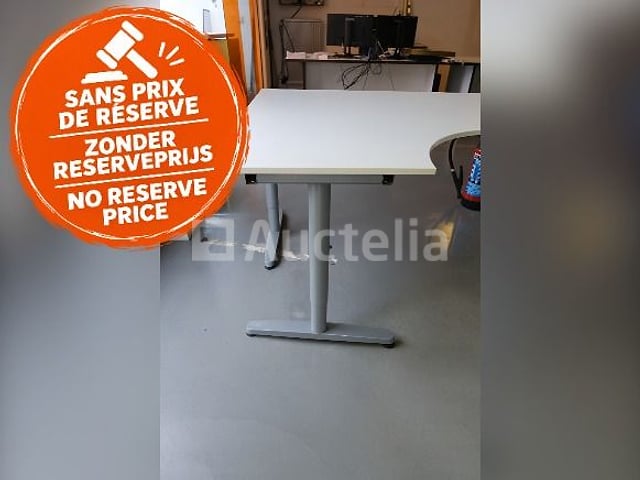 Hoekbureau – foto 2 – kavel bij Auctelia, Bruxelles