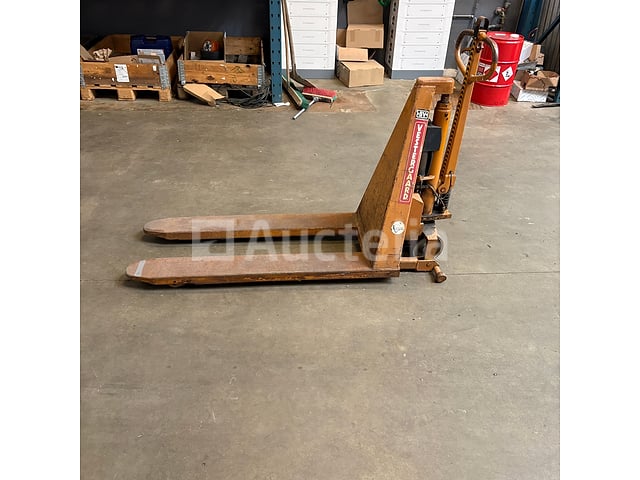 Hoogliftpallet – foto 5 – kavel bij Auctelia, Thimister-Clermont