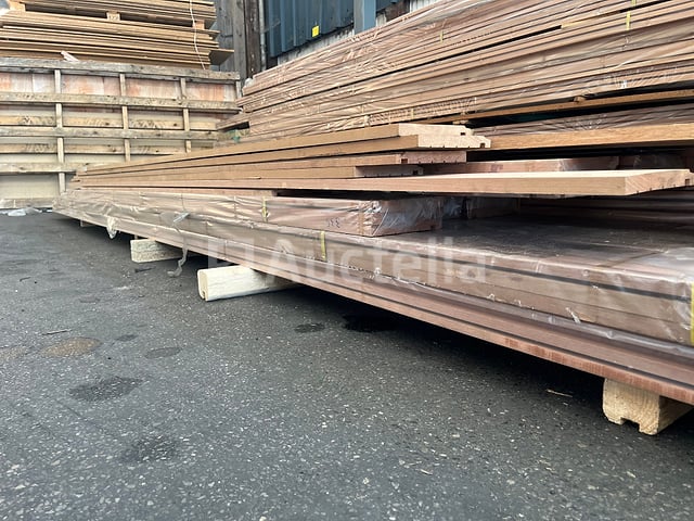 Hout - Meranti Nemezu – foto 8 – kavel bij Auctelia, Aubel