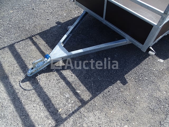Houten aanhanger 2m57x1m31 750kg – foto 2 – kavel bij Auctelia, Aye