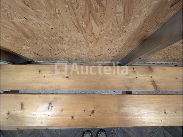 Houten garderobe – foto 8 – kavel bij Auctelia, Bastogne