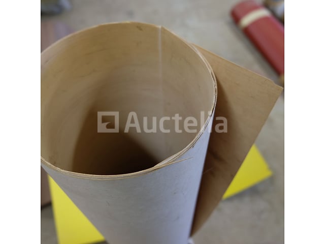 HPL-laminaatpanelen (Resopal, EGGER, enz.) in alle kleuren, dikte 0,8 mm Decaflex beukenfineer – foto 5 – kavel bij Auctelia, Sankt Vith